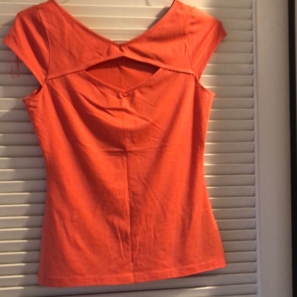 Guess t shirt